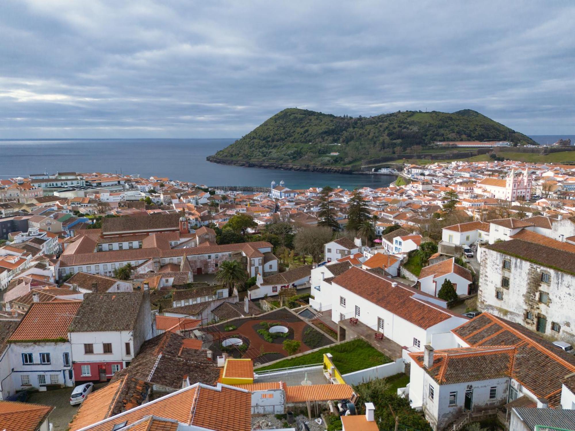 Angra + Daire Angra do Heroísmo Dış mekan fotoğraf