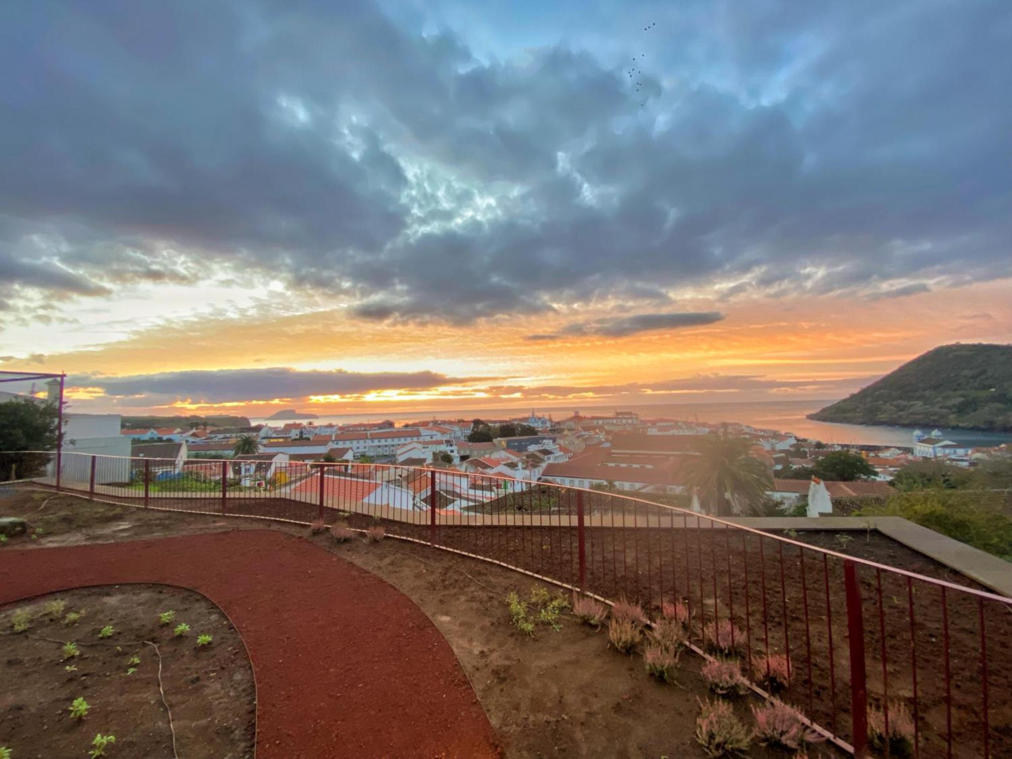 Angra + Daire Angra do Heroísmo Dış mekan fotoğraf